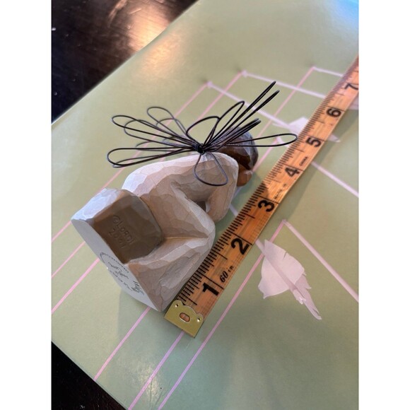 Willow Tree Angel of Caring figurine - Picture 6 of 6
